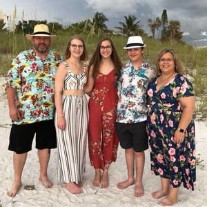 Meet your Posher, Dana